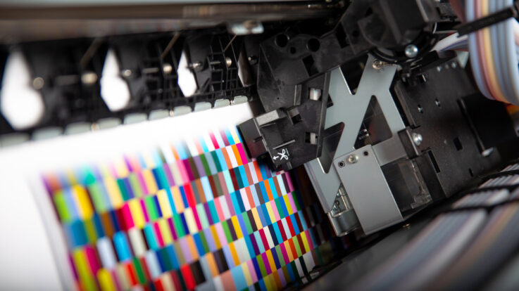 5 Benefits of Using Professional Printing Services